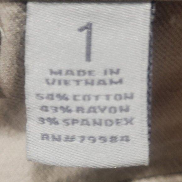 Chico's So Slimming Lt. Beige Ankle Pants Tummy Control - Size 1 (fits size 8) - Picture 11 of 12